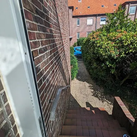 Inselviertel In Bester Lage - Eigener Eingang - Selbstaendiger Check In *