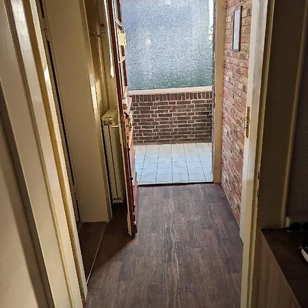 Inselviertel In Bester Lage - Eigener Eingang - Selbstaendiger Check In 24h *