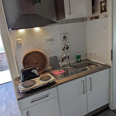 Inselviertel In Bester Lage - Eigener Eingang - Selbstaendiger Check In 24h *