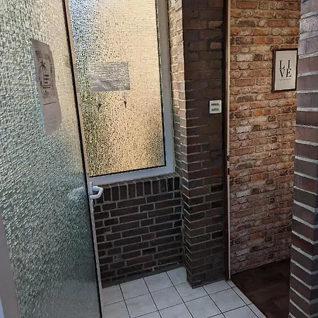 Inselviertel In Bester Lage - Eigener Eingang - Selbstaendiger Check In Lägenhet