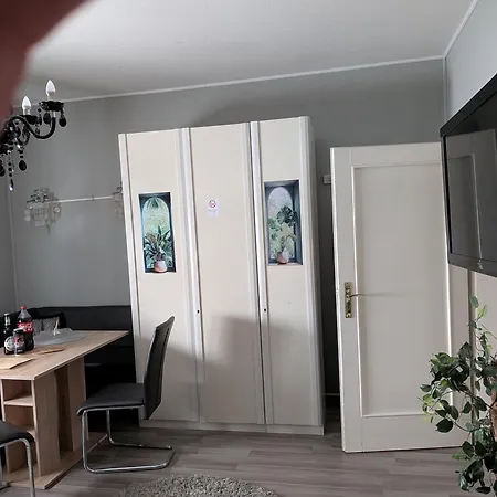 Inselviertel In Bester Lage - Eigener Eingang - Selbstaendiger Check In *