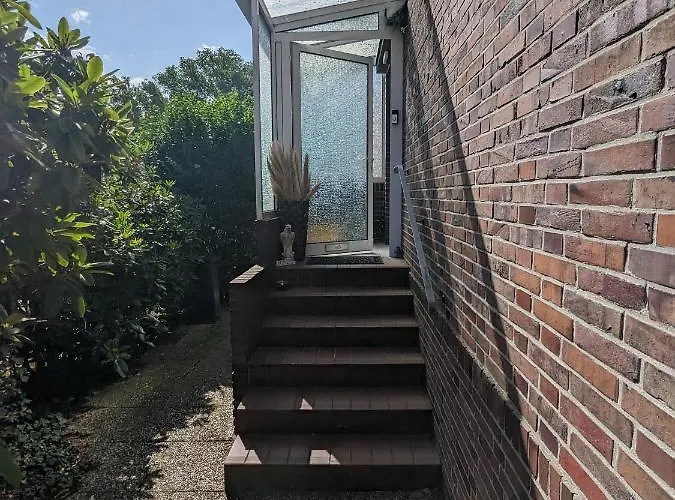 Inselviertel In Bester Lage - Eigener Eingang - Selbstaendiger Check In Lägenhet *