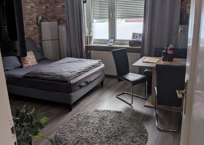 Inselviertel In Bester Lage - Eigener Eingang - Selbstaendiger Check In Wilhelmshaven