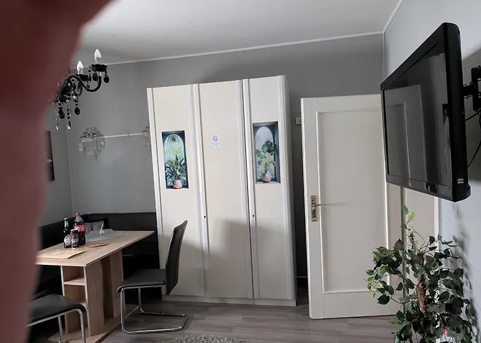 Inselviertel In Bester Lage - Eigener Eingang - Selbstaendiger Check In *